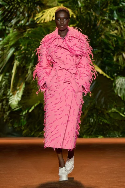 Look 8